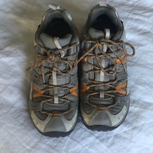 Merrill waterproof hiking shoes